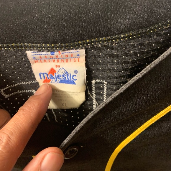 Pirates jersey - Picture 5 of 7